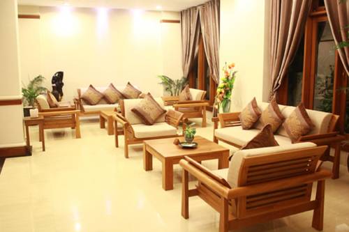 Yangon Myanmar Traveling Hotel Booking.com